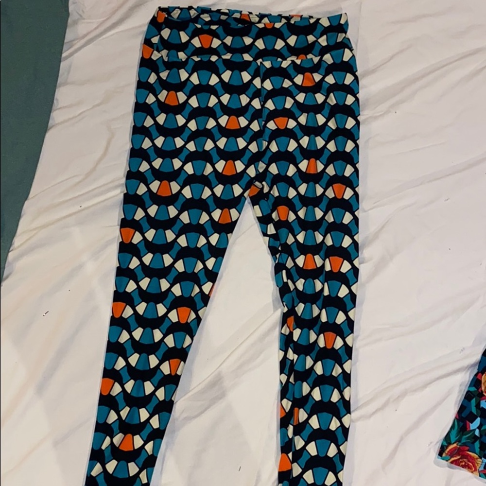 Patterned leggings